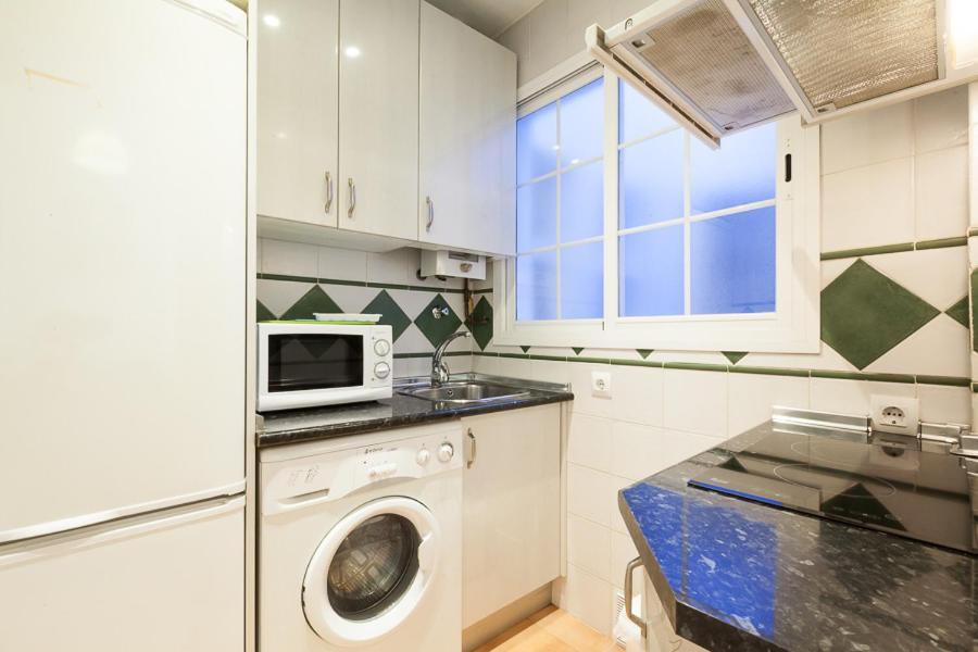 Peral Home Cozy Apartment 塞维利亚 外观 照片