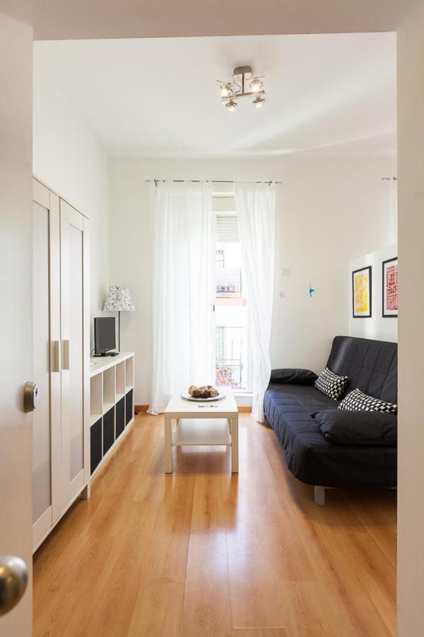 Peral Home Cozy Apartment 塞维利亚 外观 照片